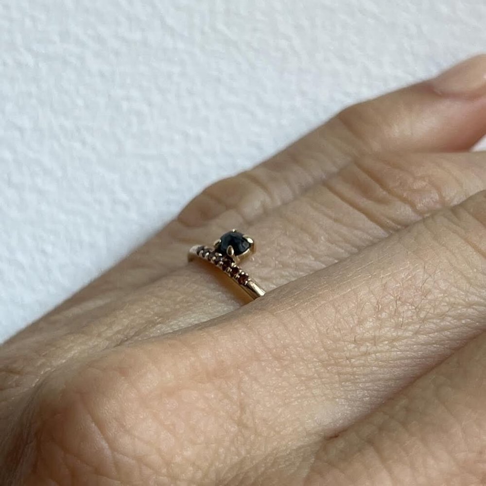 Mociun Stacked Saphire Ring SZ 5